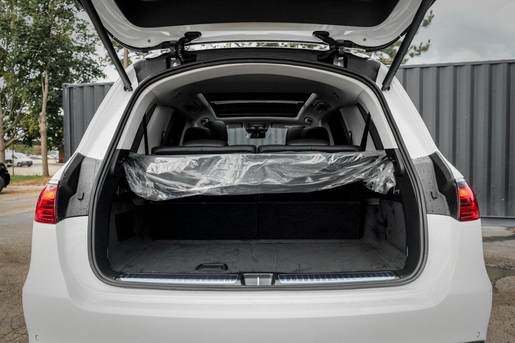 new 2026 Mercedes-Benz GLS 450 car, priced at $93,255