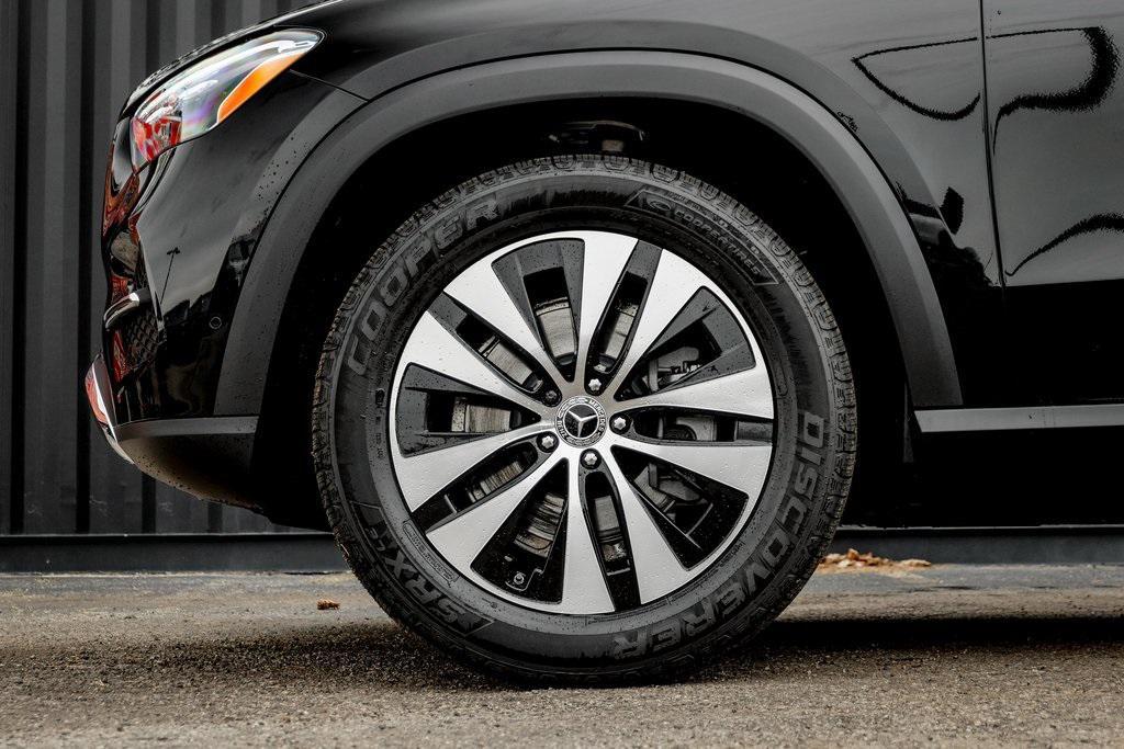 new 2025 Mercedes-Benz GLE 350 car, priced at $68,160
