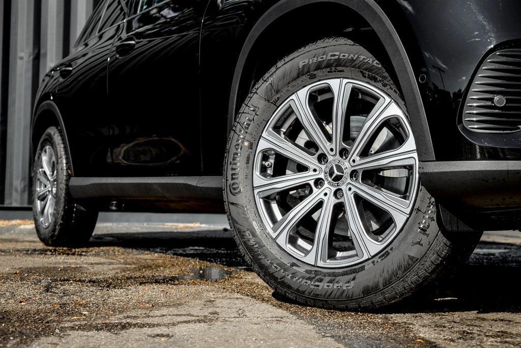 new 2026 Mercedes-Benz GLC 300 car, priced at $54,770