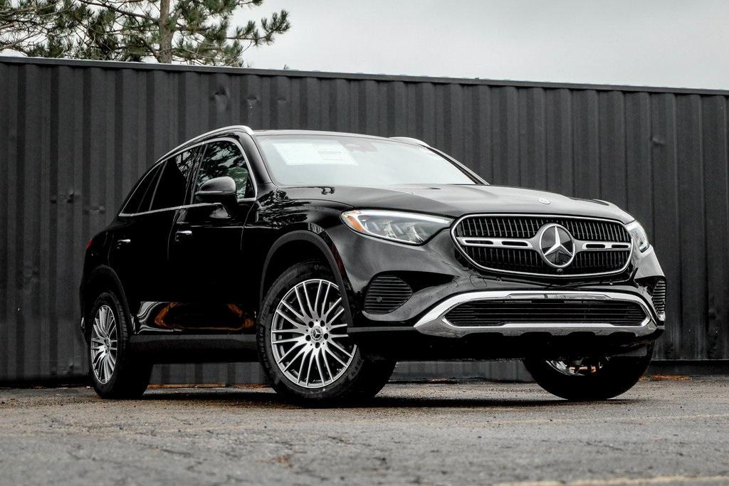 new 2024 Mercedes-Benz GLC 300 car, priced at $53,415