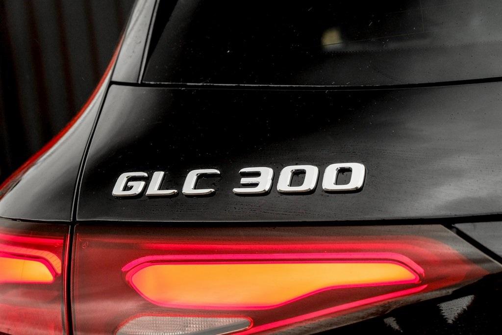 new 2024 Mercedes-Benz GLC 300 car, priced at $53,415