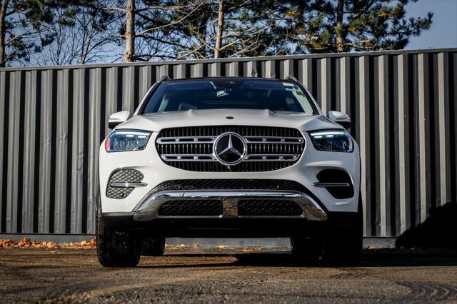 new 2025 Mercedes-Benz GLE 350 car, priced at $70,315