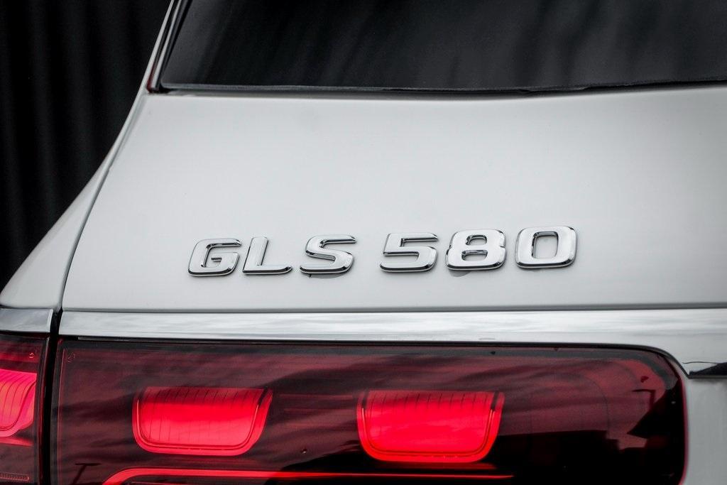 new 2024 Mercedes-Benz GLS 580 car, priced at $115,930