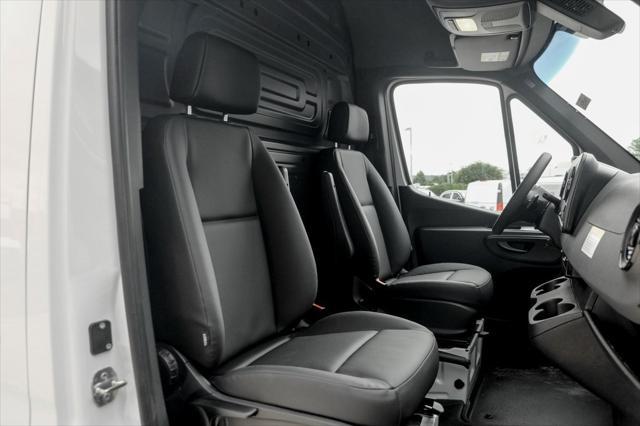 new 2024 Mercedes-Benz Sprinter 4500 car, priced at $76,040