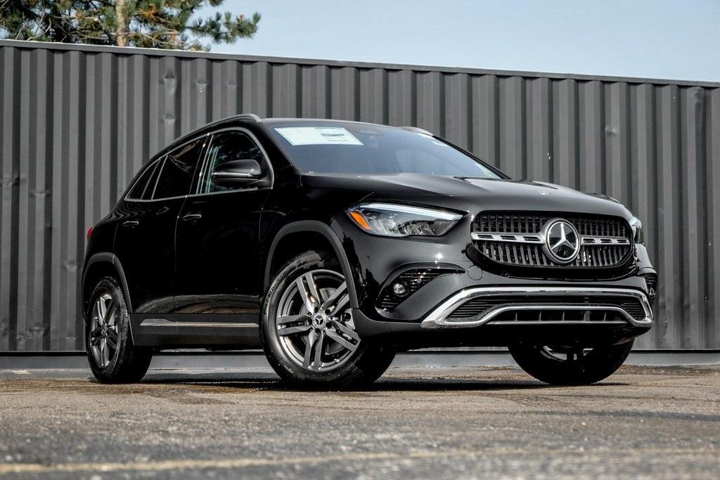 new 2025 Mercedes-Benz GLA 250 car, priced at $49,360