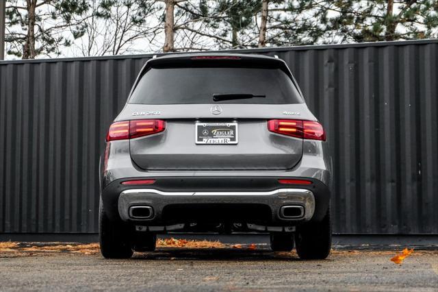 new 2025 Mercedes-Benz GLB 250 car, priced at $52,905