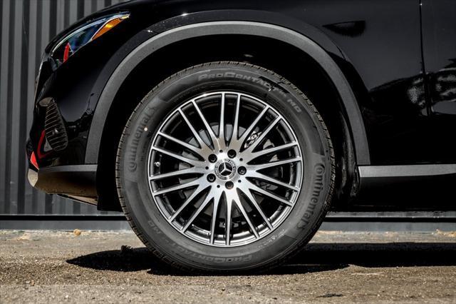 new 2025 Mercedes-Benz GLC 300 car, priced at $59,810