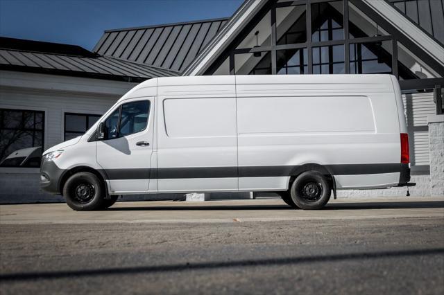 new 2024 Mercedes-Benz Sprinter 2500 car, priced at $70,278