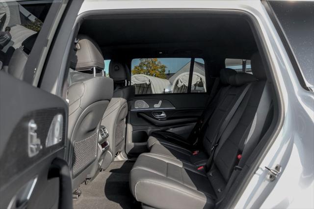 new 2025 Mercedes-Benz GLS 450 car, priced at $92,460