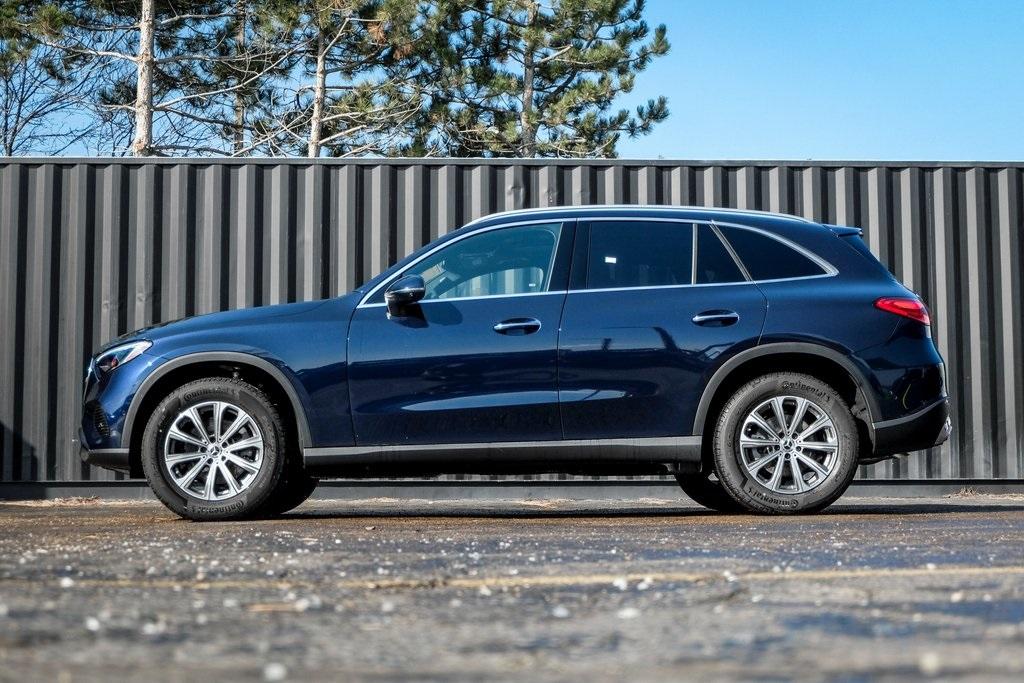 new 2024 Mercedes-Benz GLC 300 car, priced at $56,745