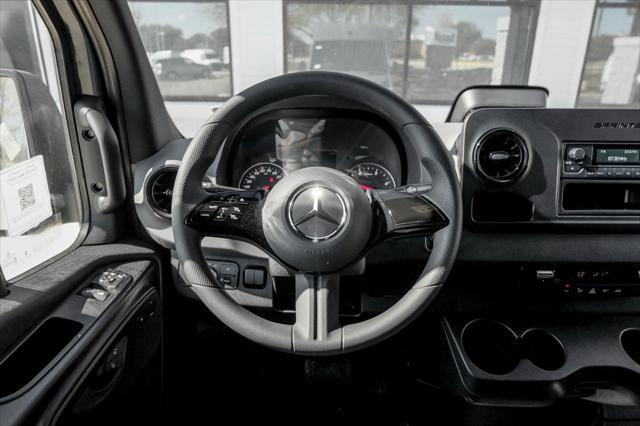 new 2025 Mercedes-Benz Sprinter 2500 car, priced at $62,344