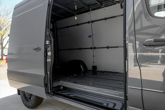 new 2025 Mercedes-Benz Sprinter 2500 car, priced at $62,344