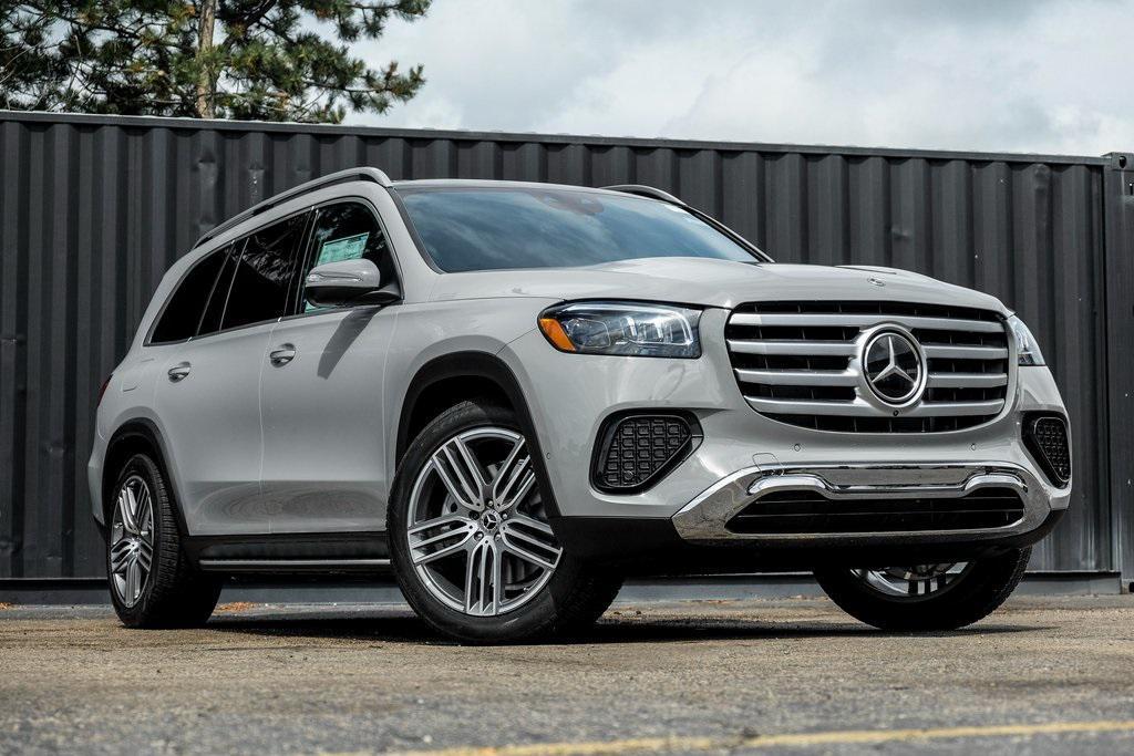 new 2025 Mercedes-Benz GLS 450 car, priced at $93,990