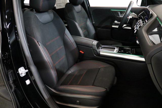 used 2025 Mercedes-Benz GLA 250 car, priced at $44,999