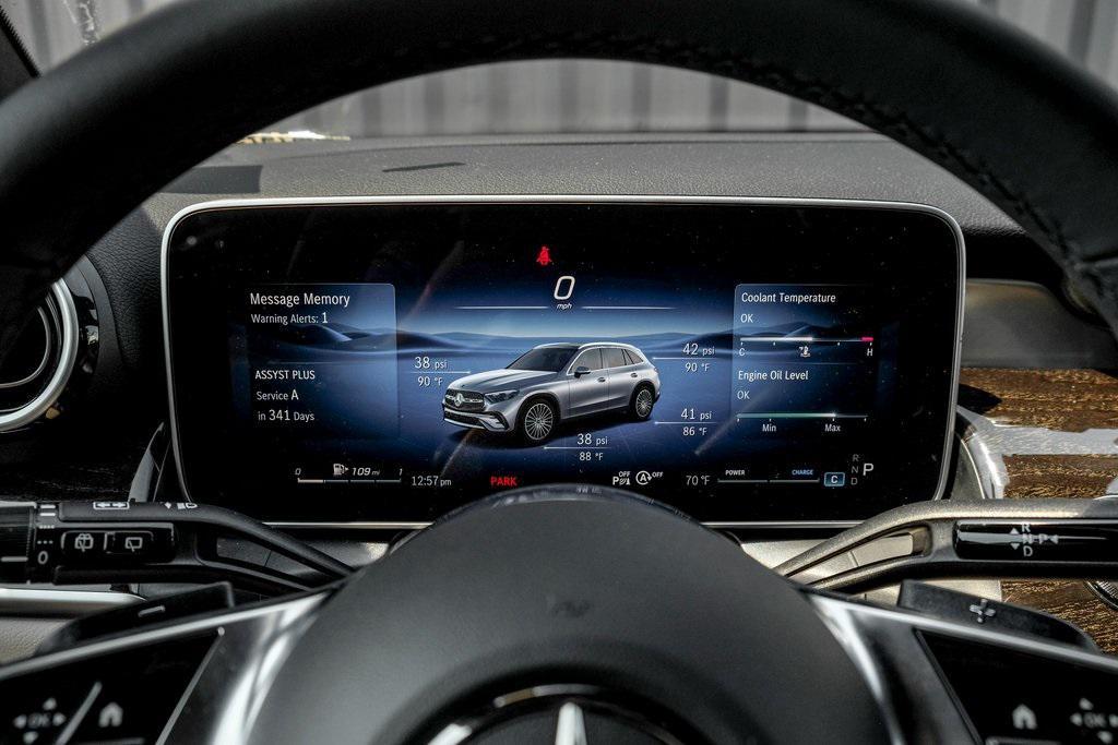 new 2025 Mercedes-Benz GLC 300 car, priced at $54,535