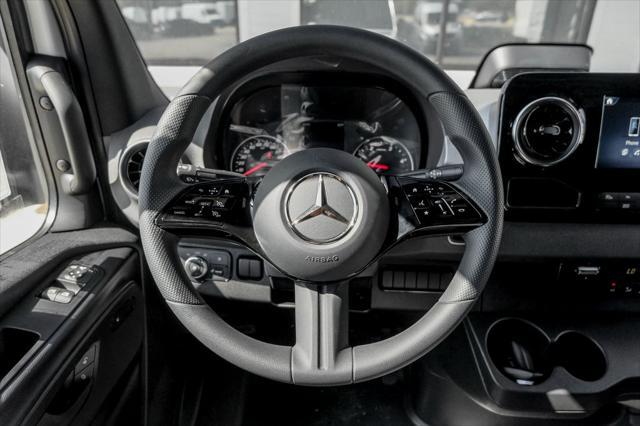 new 2025 Mercedes-Benz Sprinter 2500 car, priced at $70,489