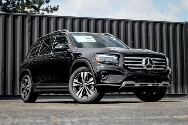 new 2025 Mercedes-Benz GLB 250 car, priced at $50,450