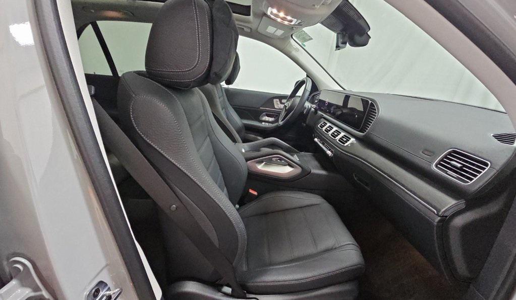 used 2025 Mercedes-Benz GLE 450e car, priced at $72,999