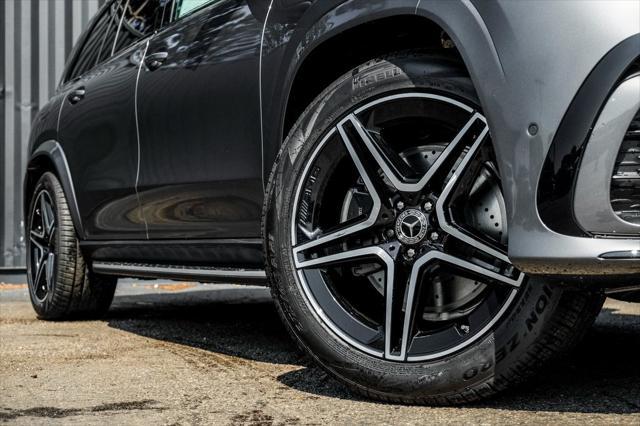new 2025 Mercedes-Benz GLS 450 car, priced at $99,440