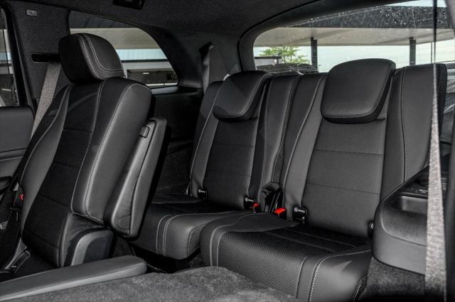new 2025 Mercedes-Benz GLS 450 car, priced at $99,440