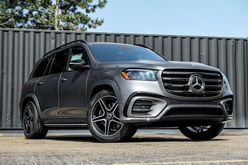 new 2025 Mercedes-Benz GLS 450 car, priced at $99,440