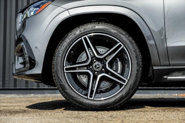 new 2025 Mercedes-Benz GLS 450 car, priced at $99,440