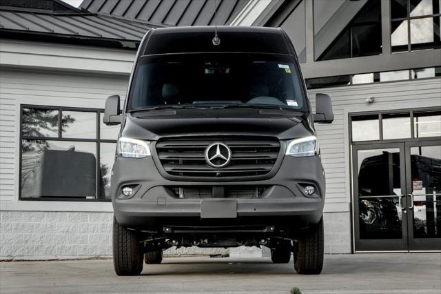 new 2024 Mercedes-Benz Sprinter 2500 car, priced at $83,082