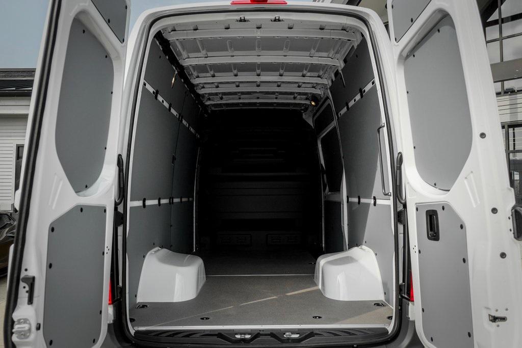 new 2025 Mercedes-Benz Sprinter 3500 car, priced at $68,762