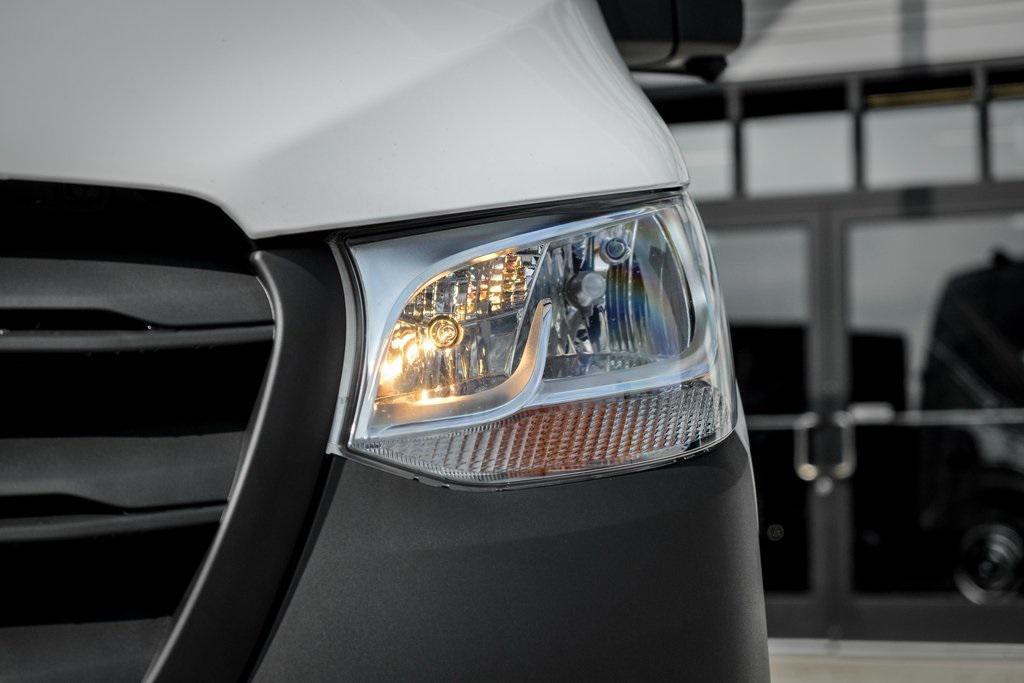 new 2025 Mercedes-Benz Sprinter 3500 car, priced at $68,762