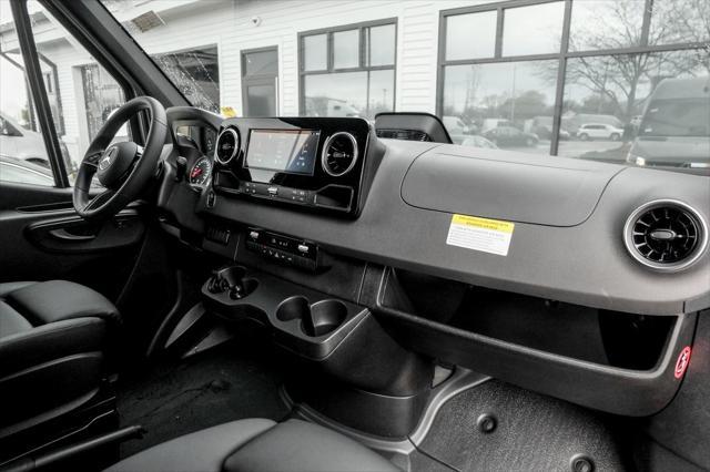 new 2025 Mercedes-Benz Sprinter 2500 car, priced at $65,712