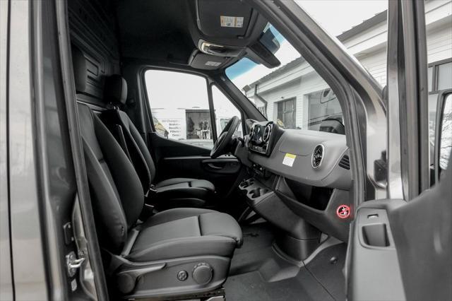 new 2025 Mercedes-Benz Sprinter 2500 car, priced at $65,712