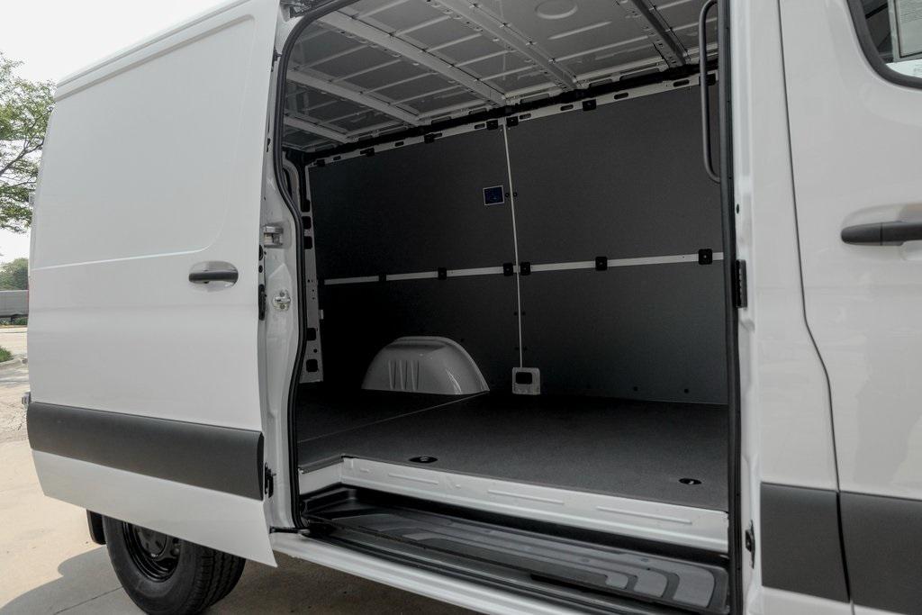 new 2025 Mercedes-Benz Sprinter 2500 car, priced at $59,440
