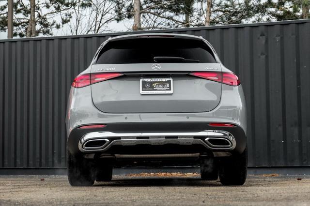 new 2025 Mercedes-Benz GLC 300 car, priced at $61,730