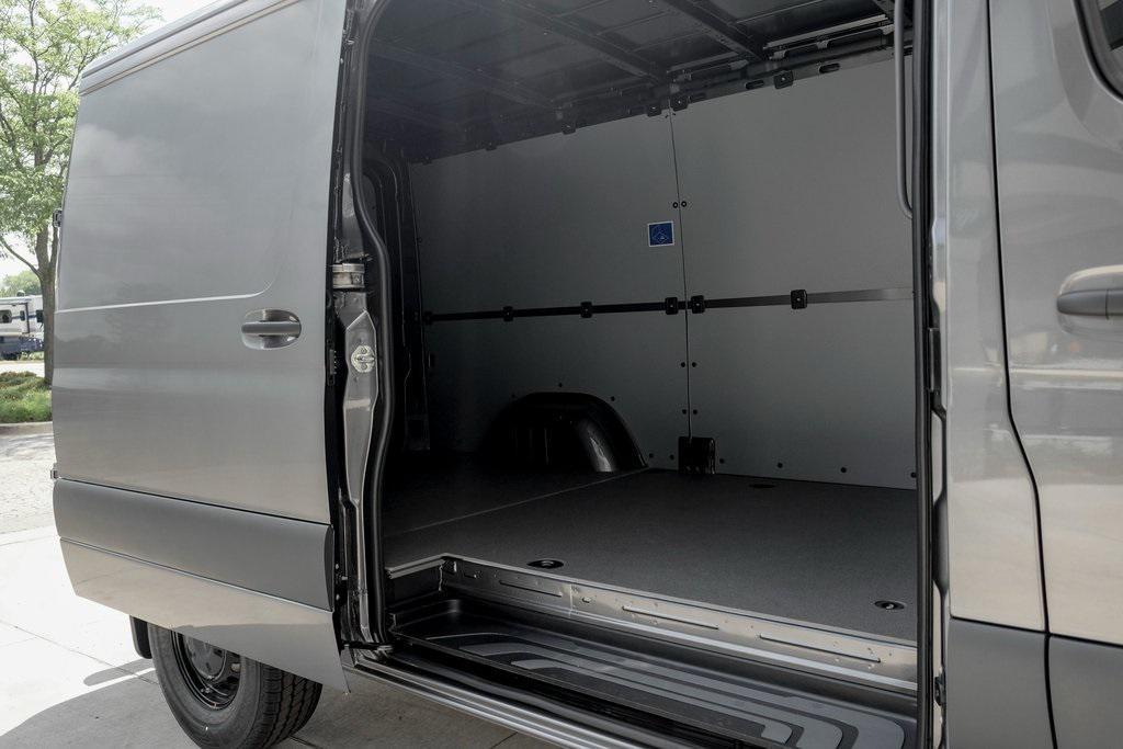 new 2025 Mercedes-Benz Sprinter 2500 car, priced at $62,596
