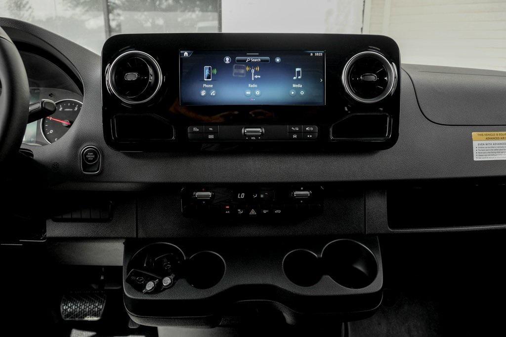 new 2025 Mercedes-Benz Sprinter 2500 car, priced at $62,596