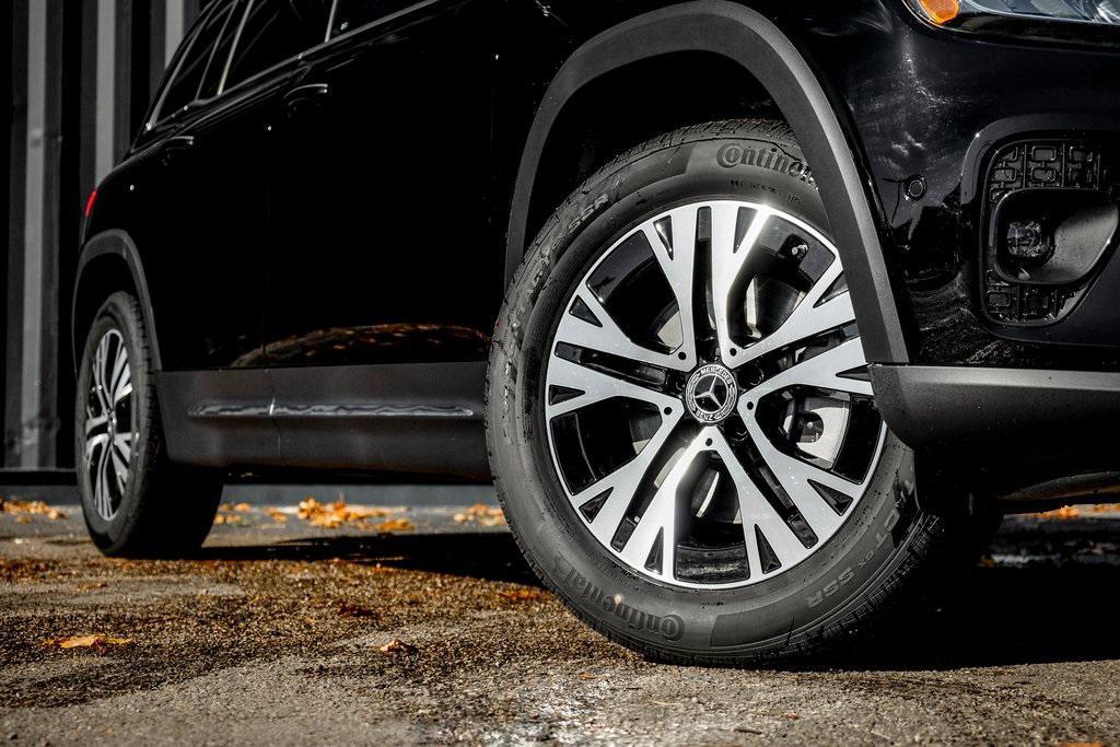 new 2026 Mercedes-Benz GLB 250 car, priced at $52,380