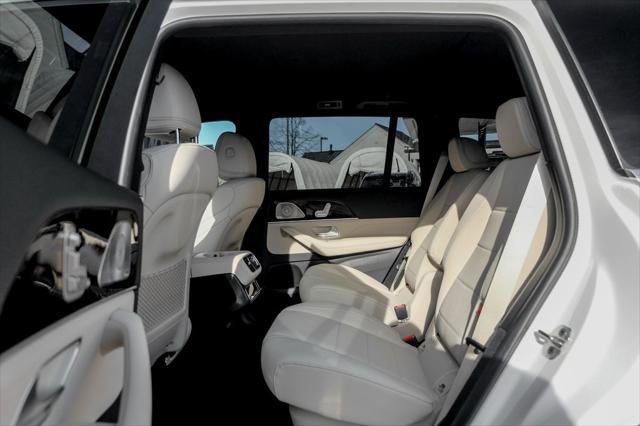 new 2025 Mercedes-Benz GLS 450 car, priced at $92,080