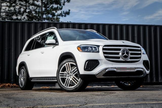 new 2025 Mercedes-Benz GLS 450 car, priced at $92,080