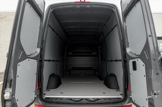 new 2024 Mercedes-Benz Sprinter 2500 car, priced at $70,163