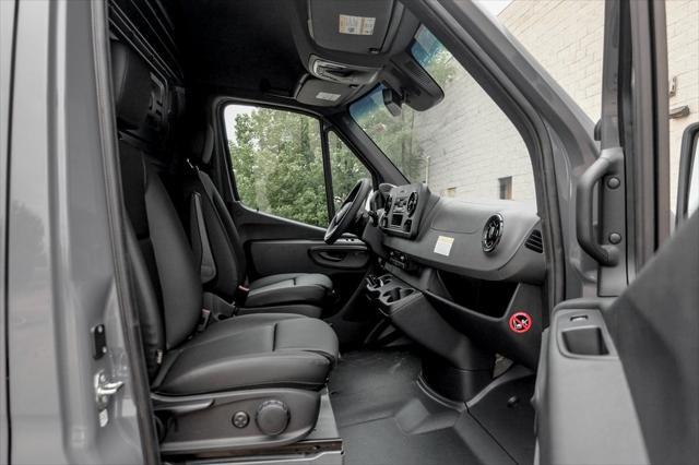 new 2024 Mercedes-Benz Sprinter 2500 car, priced at $70,163