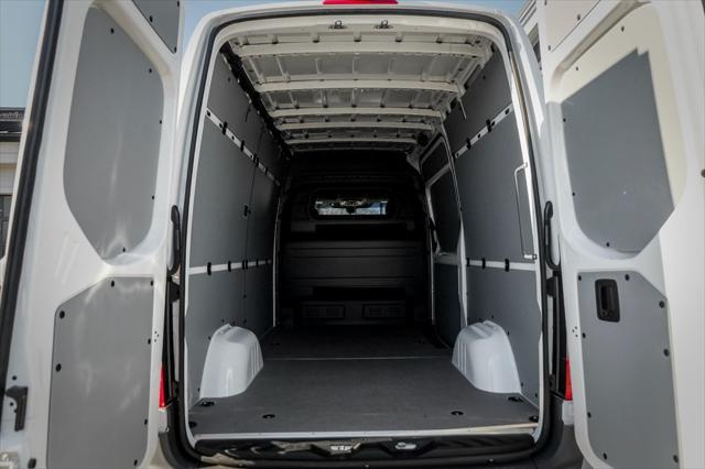 new 2025 Mercedes-Benz Sprinter 2500 car, priced at $72,246