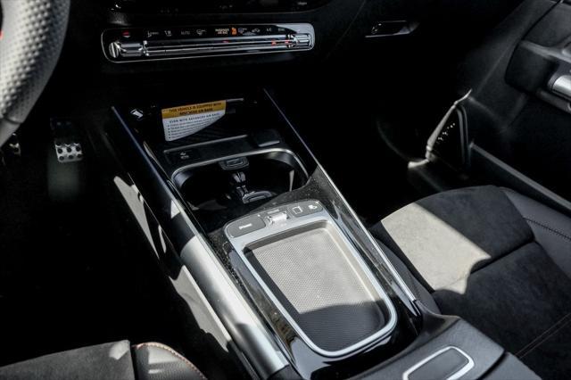 new 2025 Mercedes-Benz GLA 250 car, priced at $52,660