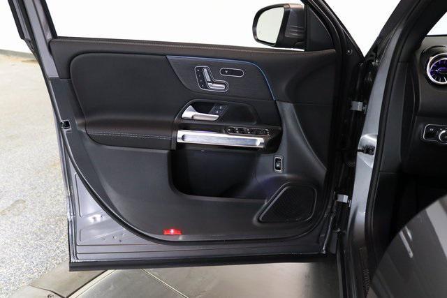 used 2025 Mercedes-Benz GLB 250 car, priced at $44,999