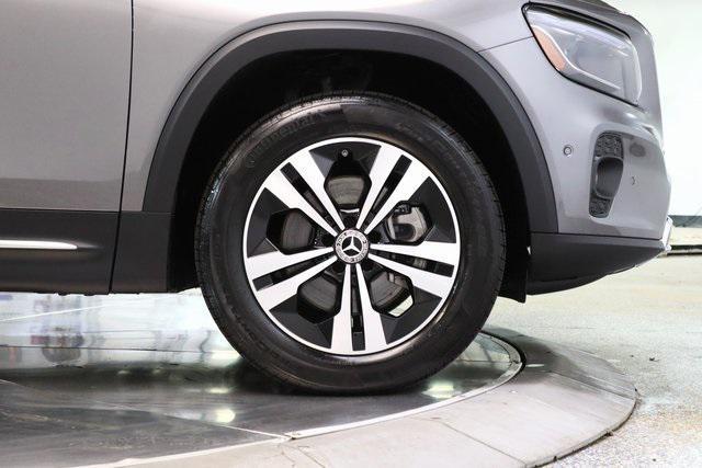 used 2025 Mercedes-Benz GLB 250 car, priced at $44,999