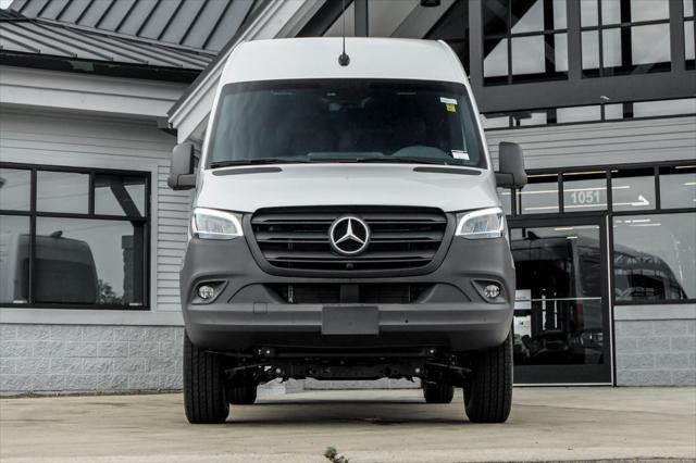 new 2024 Mercedes-Benz Sprinter 2500 car, priced at $83,082