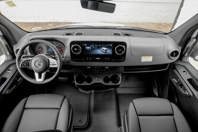 new 2024 Mercedes-Benz Sprinter 2500 car, priced at $83,082