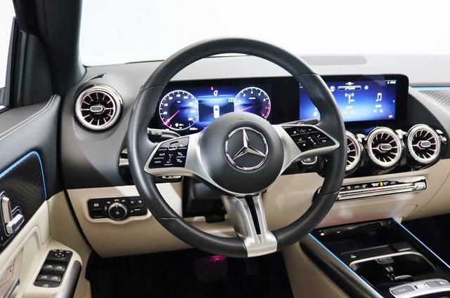 used 2025 Mercedes-Benz GLA 250 car, priced at $42,999