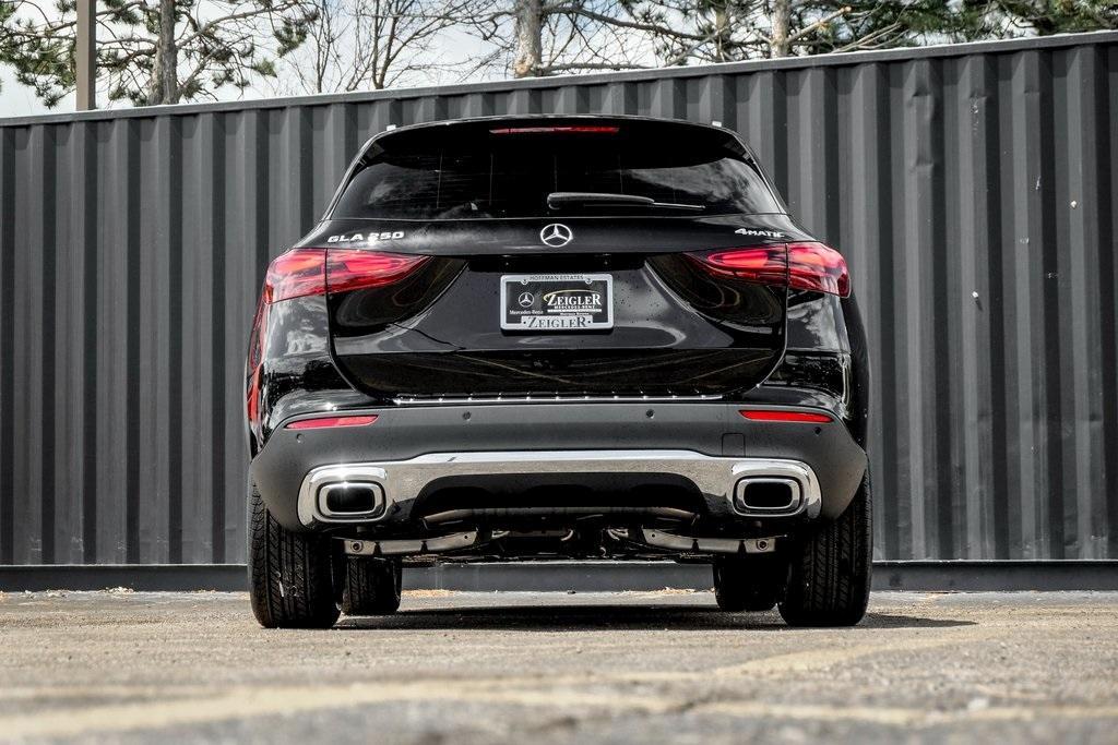 new 2025 Mercedes-Benz GLA 250 car, priced at $47,650