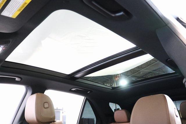 used 2024 Mercedes-Benz GLE 450 car, priced at $61,999