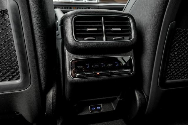 new 2025 Mercedes-Benz GLS 450 car, priced at $92,080